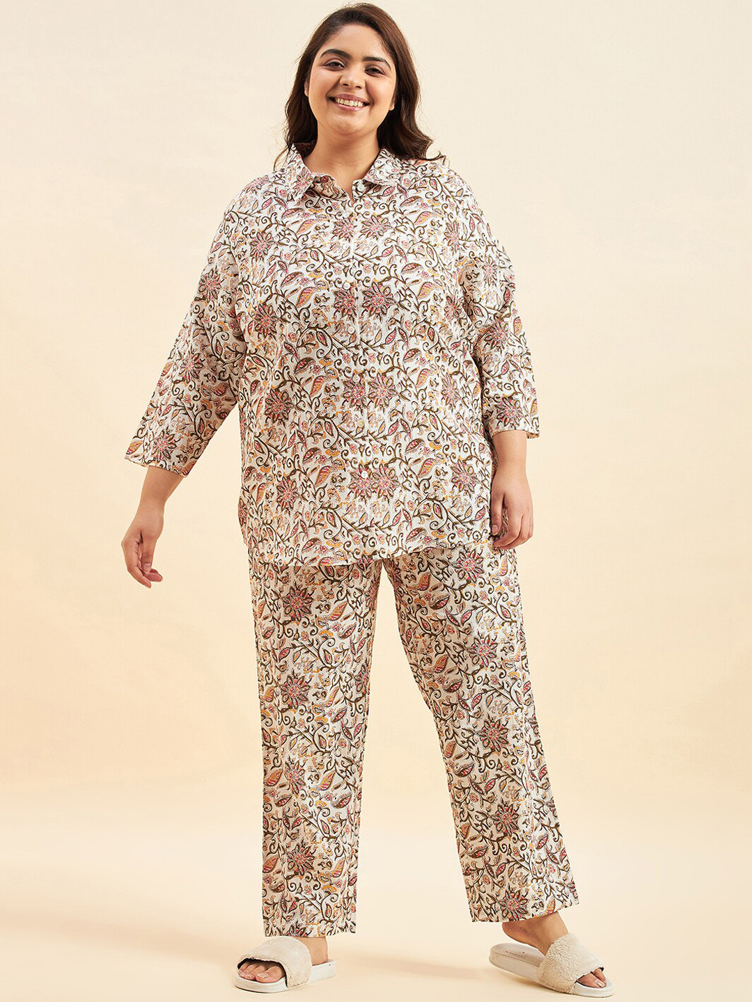 Sweet Dreams Plus Size Peach-Coloured & White Floral Printed Pure Cotton Night suit
