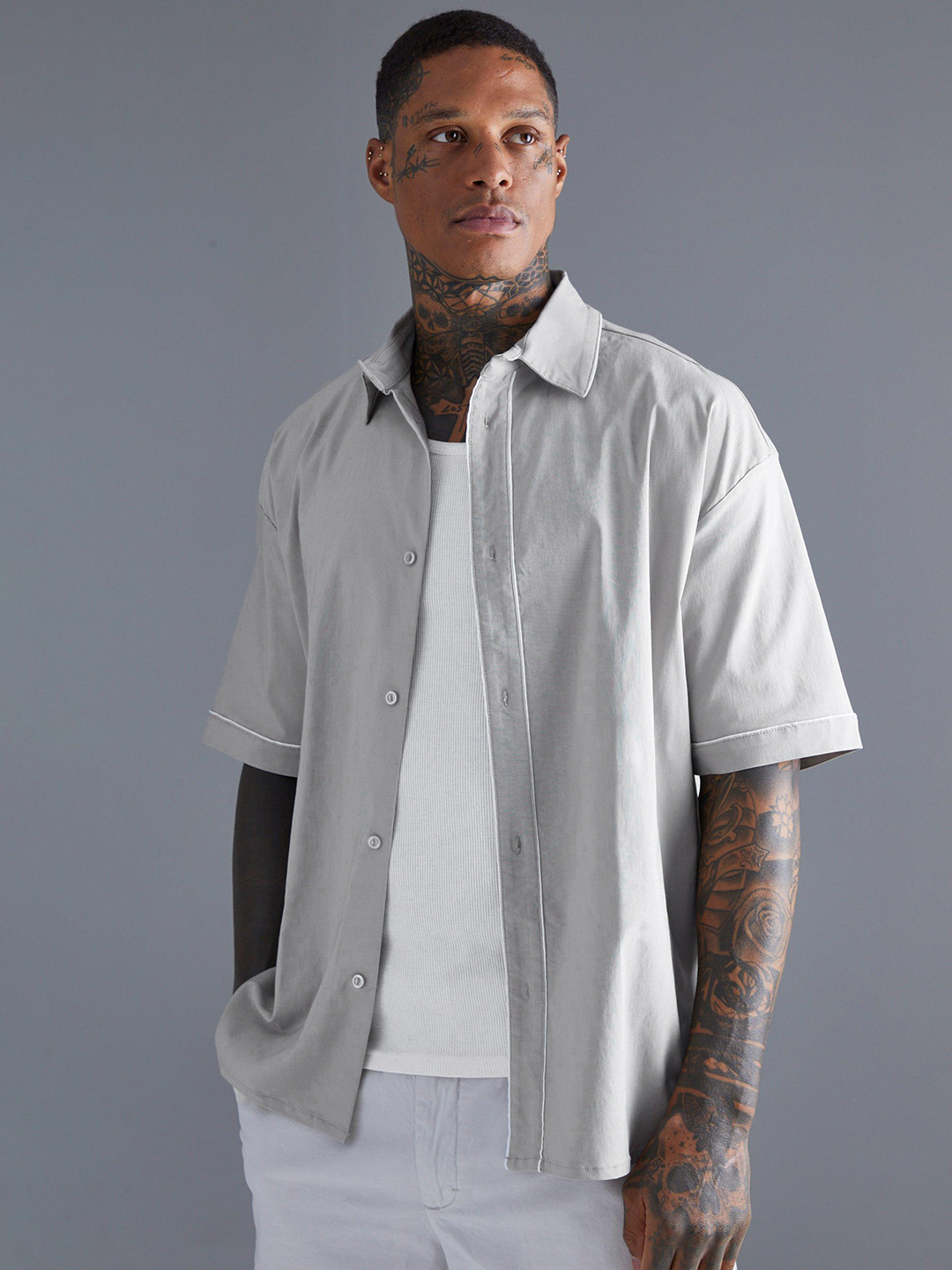 boohooMAN Short Sleeves Oversized Boxy Fit Drop Shoulder Shirt