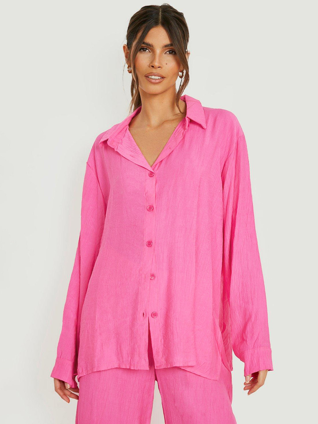 Boohoo Crinkle Effect Relaxed Fit Longline Shirt