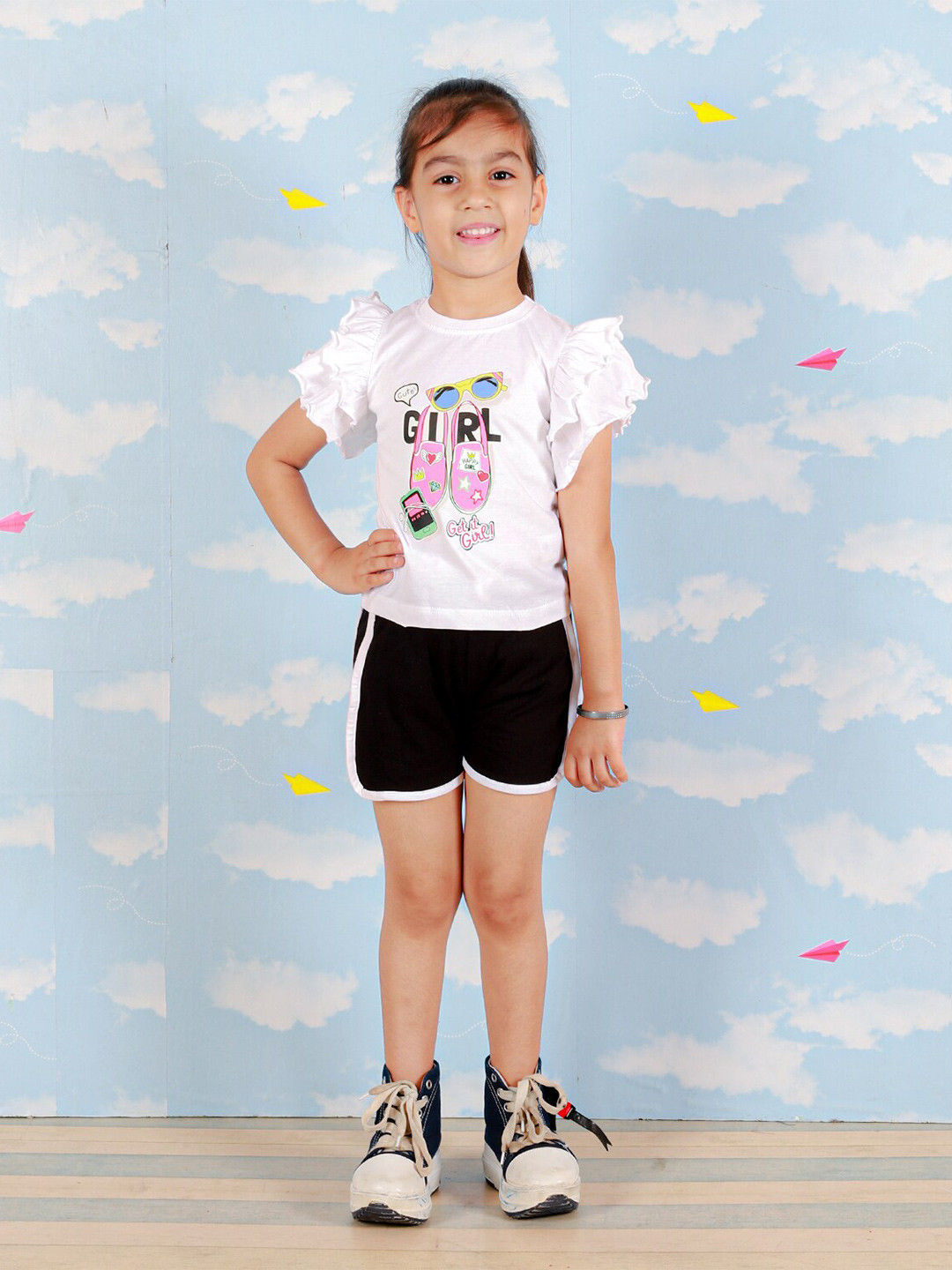 The Mom Store Girls Printed Top with Shorts