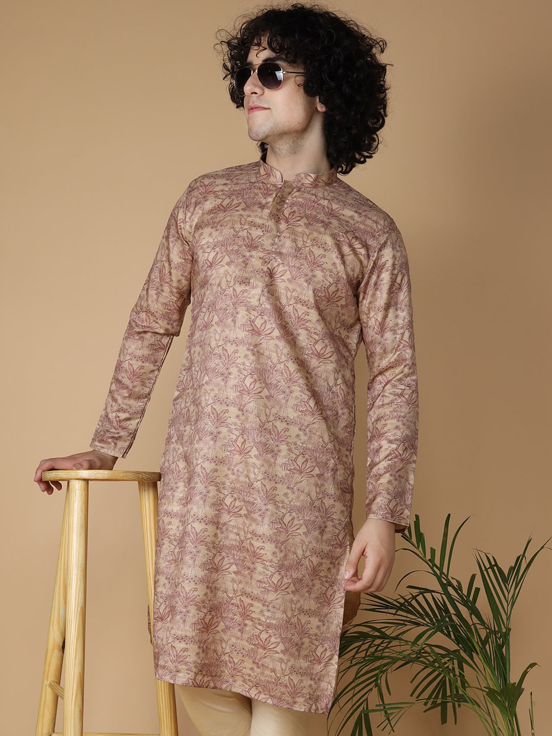 NAMASKAR Men Floral Printed Band Collar Long Sleeves Kurta