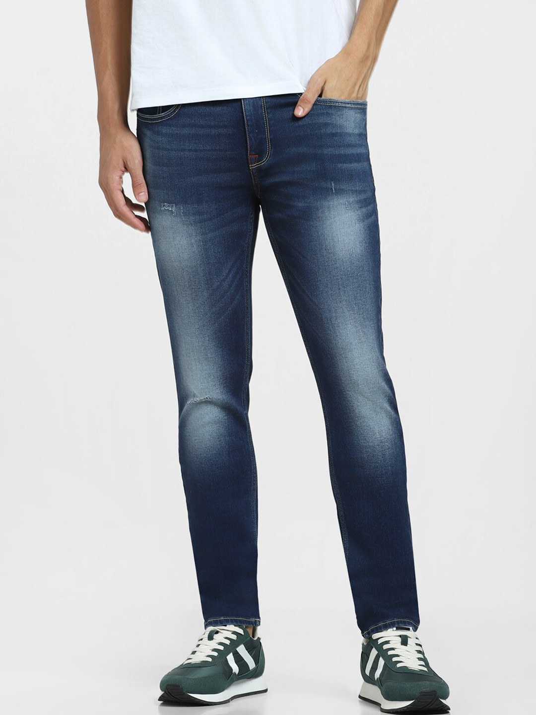 Jack & Jones Men Slim Fit Low-Rise Mildly Distressed Light Fade Stretchable Jeans