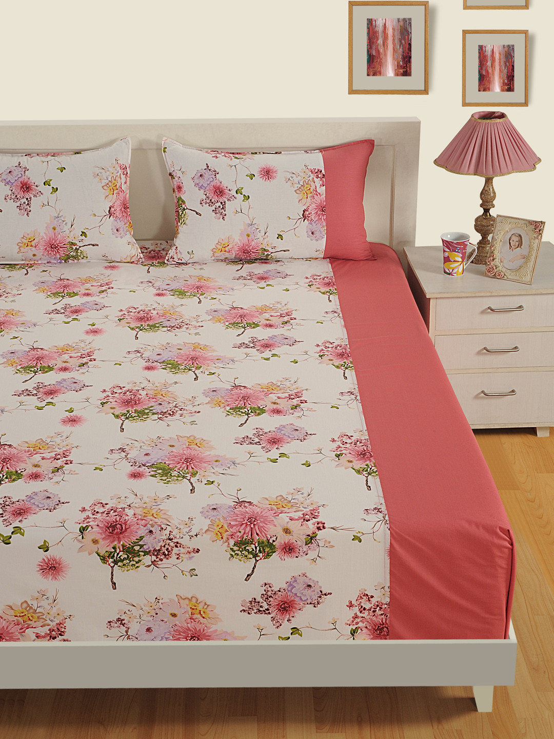 SWAYAM Pink & White Floral Flat 200 TC Cotton 1 King Bedsheet with 2 Pillow Covers