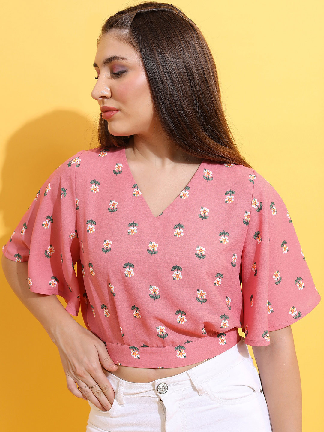 Vishudh Pink Floral Printed Flared V-Neck Sleeve Blouson Crop Top
