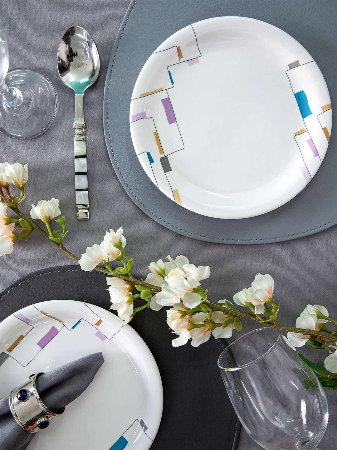 Servewell White 6 Pieces Floral Printed Melamine Glossy Plates