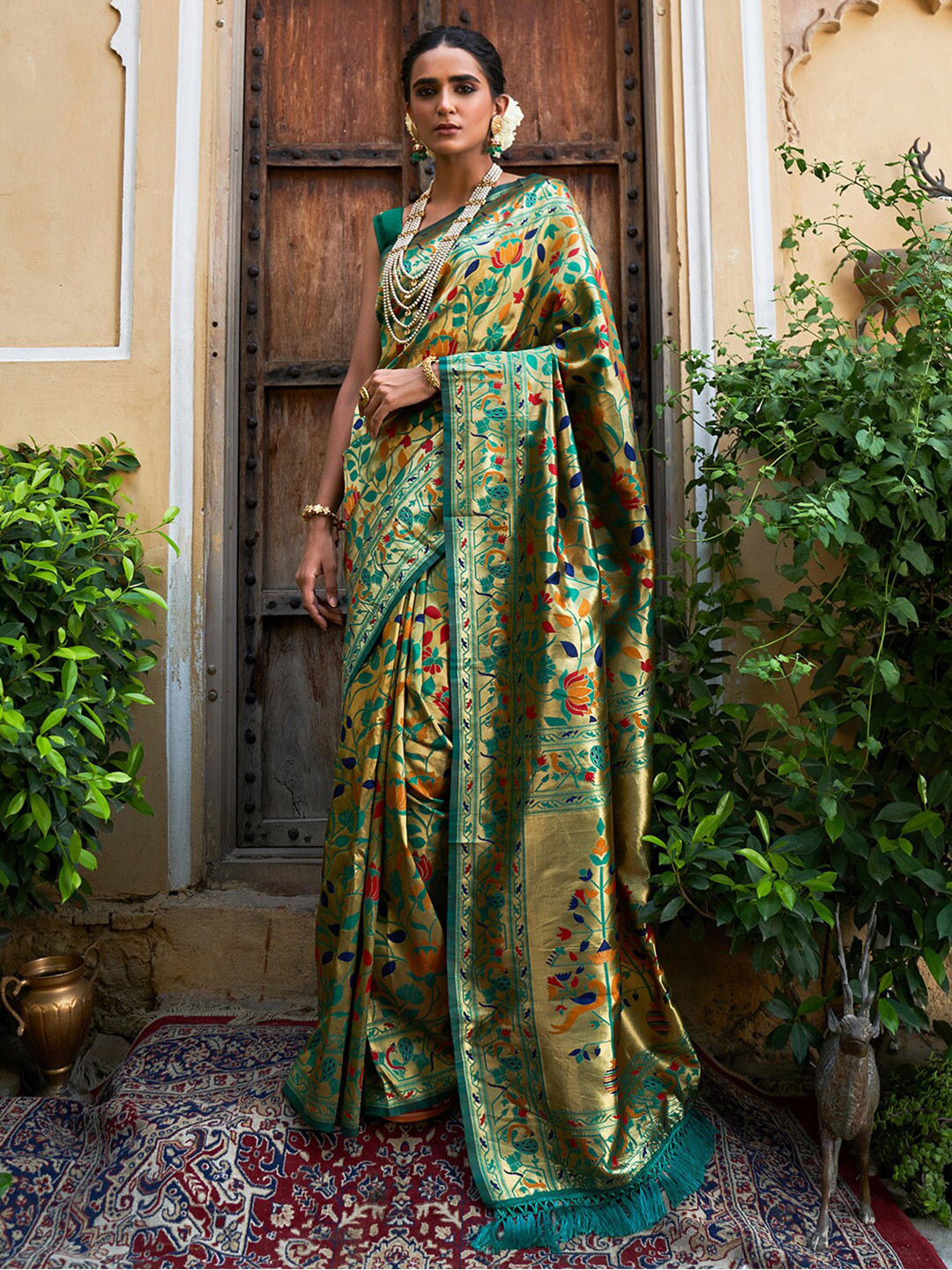 Janasya Woven Design Zari Silk Blend Paithani Saree