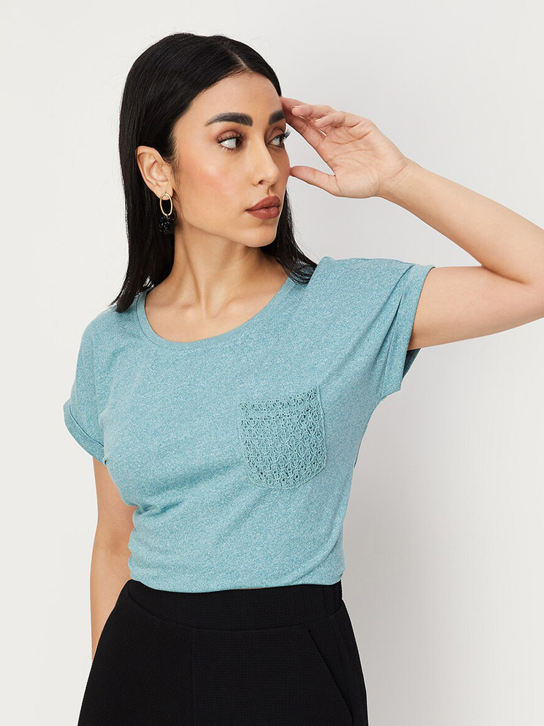 max Extended Sleeves T-shirt