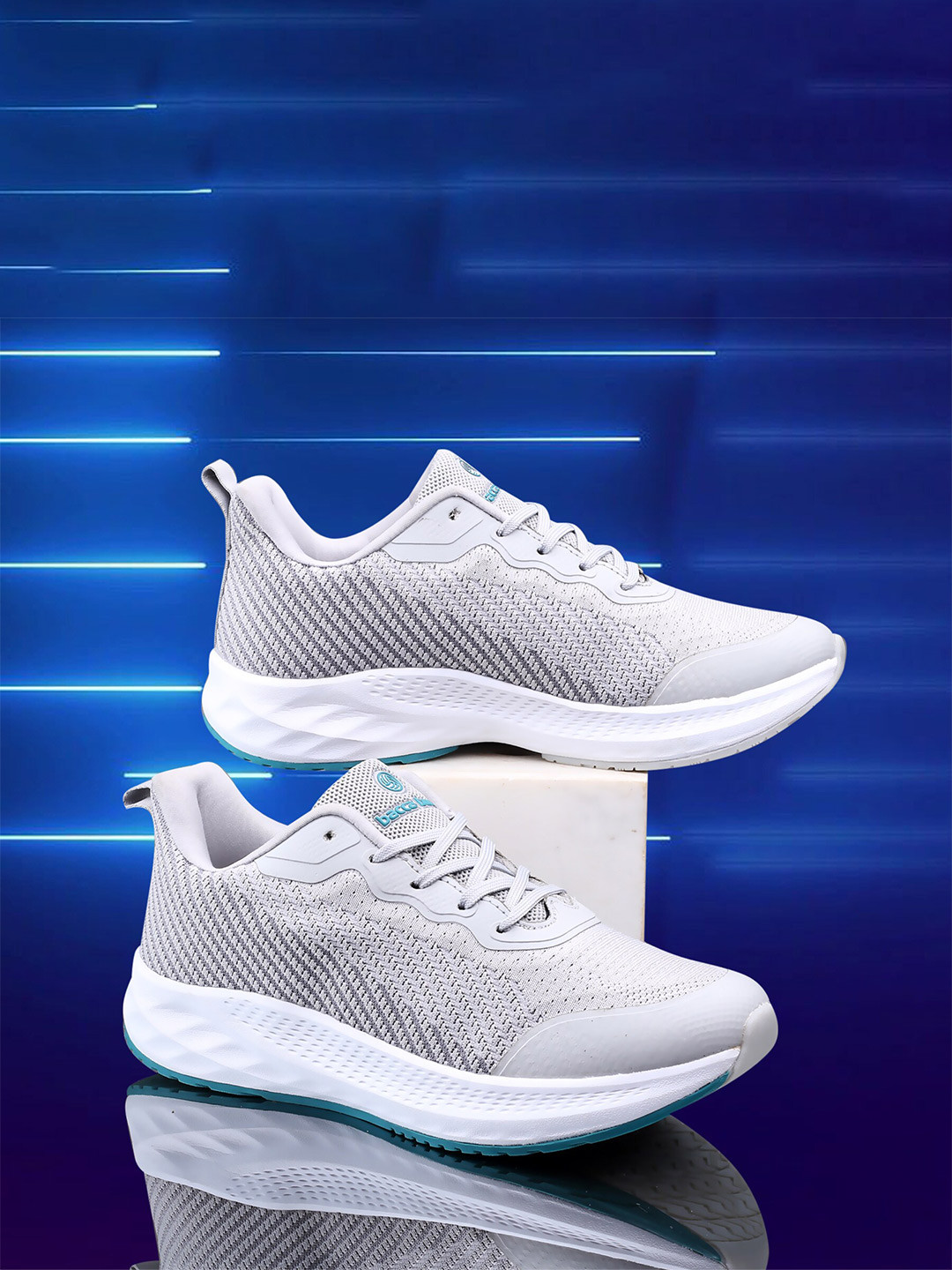 bacca bucci Men Contrast Sole Lace-Up Sneakers