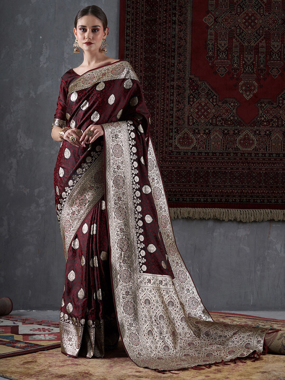 Mitera Maroon & Gold-Toned Ethnic Motifs Woven Design Zari Satin Silk Banarasi Saree