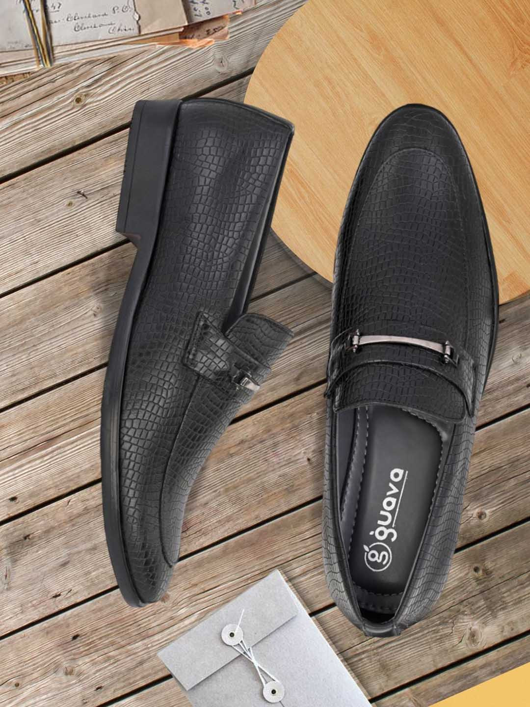 Guava Men Textured Formal Horsebit Loafers
