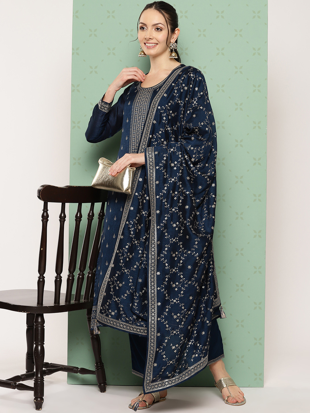 Libas Ethnic Motifs Embroidered Sequinned Detail Straight Kurta with Trousers & Dupatta