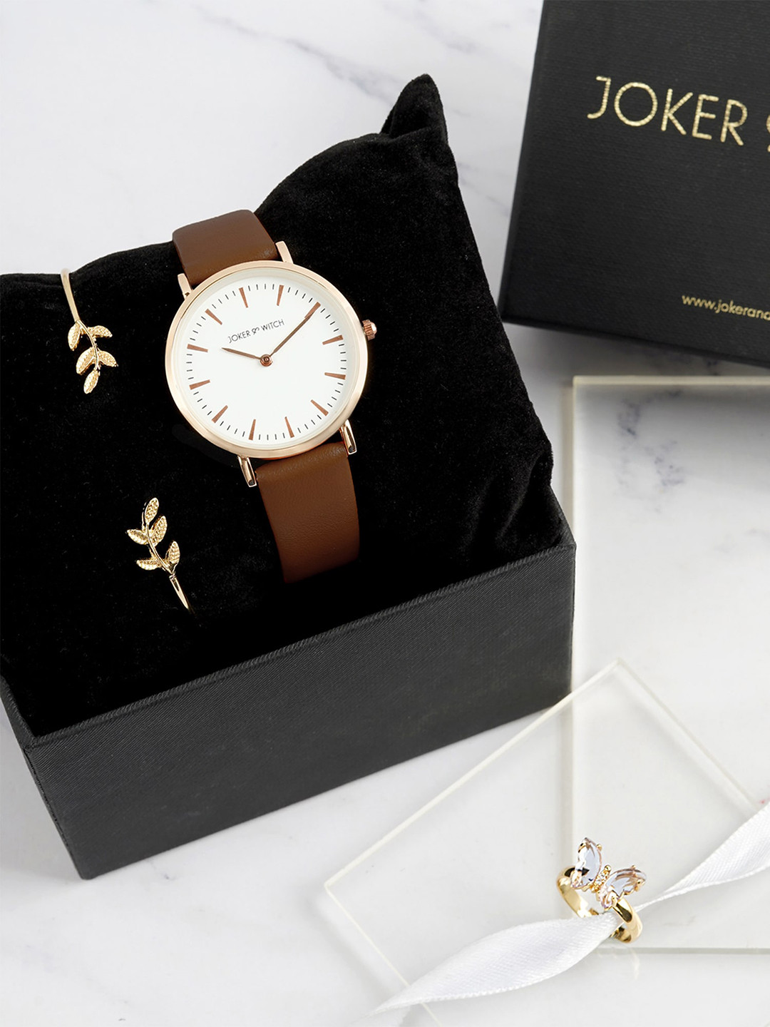 JOKER & WITCH Women Ocher Love Triangle Jewellery & Watch Gift Set JWLT544