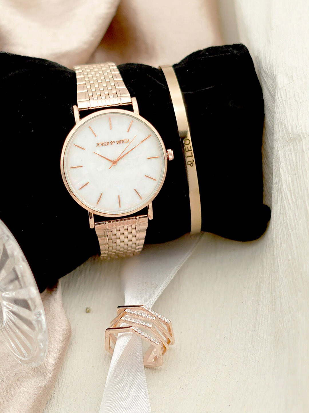 JOKER & WITCH Love Jinx Rosegold Leo Love Triangle Women Watch Gift Set JWLT79