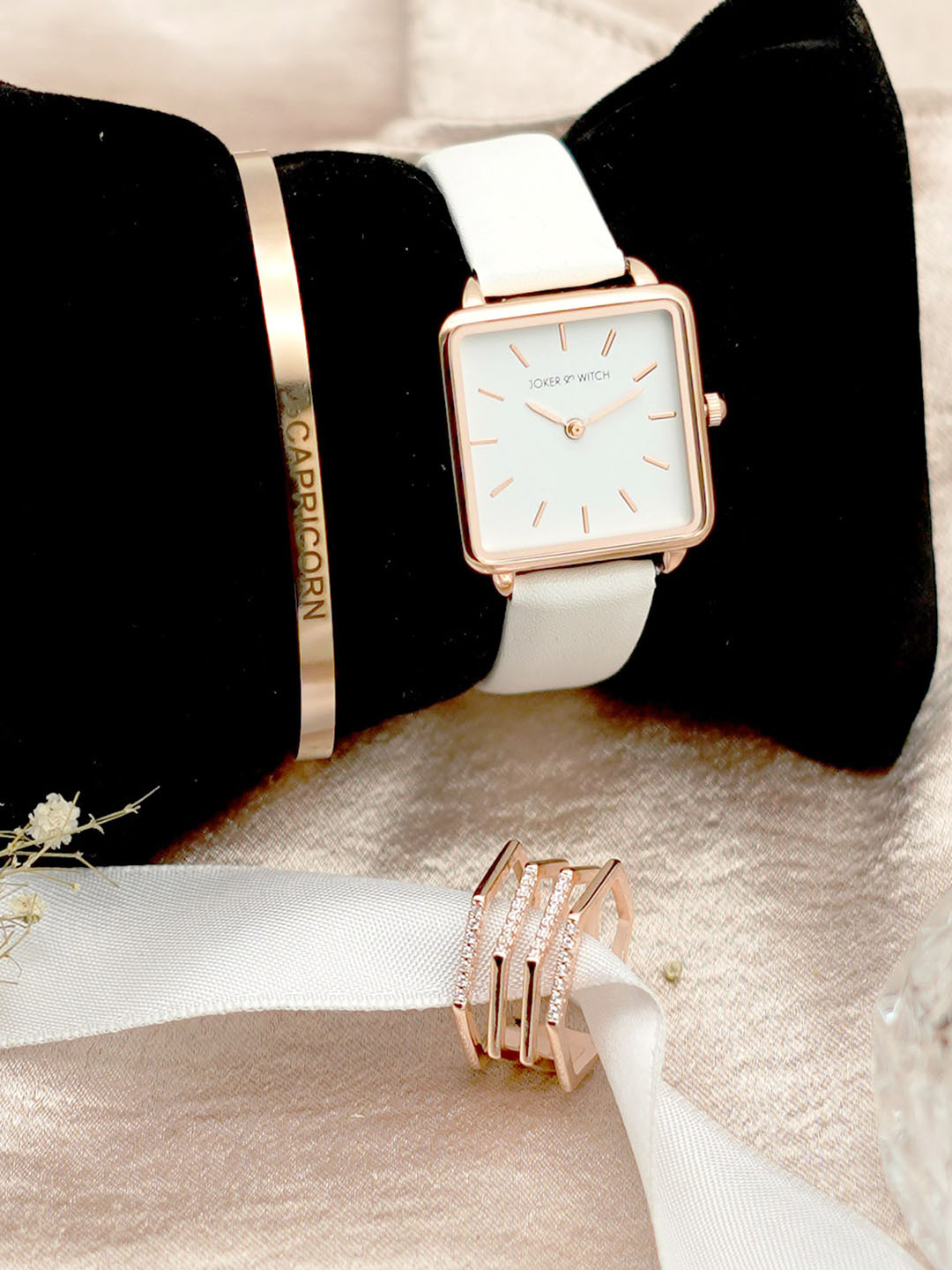 JOKER & WITCH Women Love Letter Capricon Love Triangle Watch Gift Set JWLT156