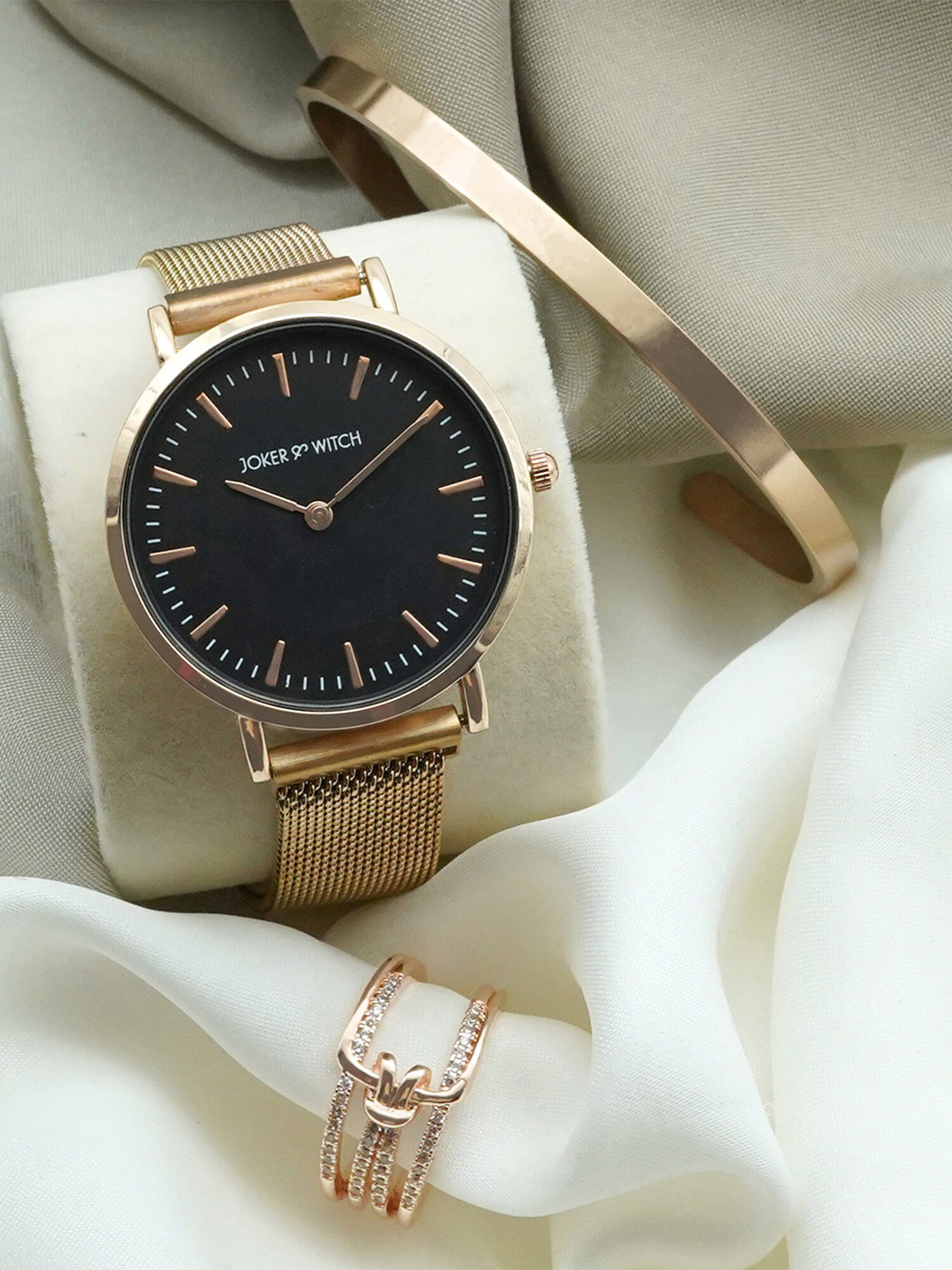 JOKER & WITCH Women Love Triangle Watch Gift Set