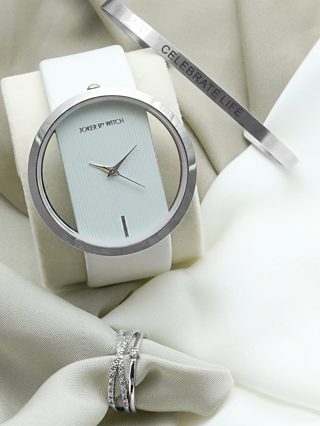 JOKER & WITCH Women Winter Mood Love Triangle Watch Gift Set