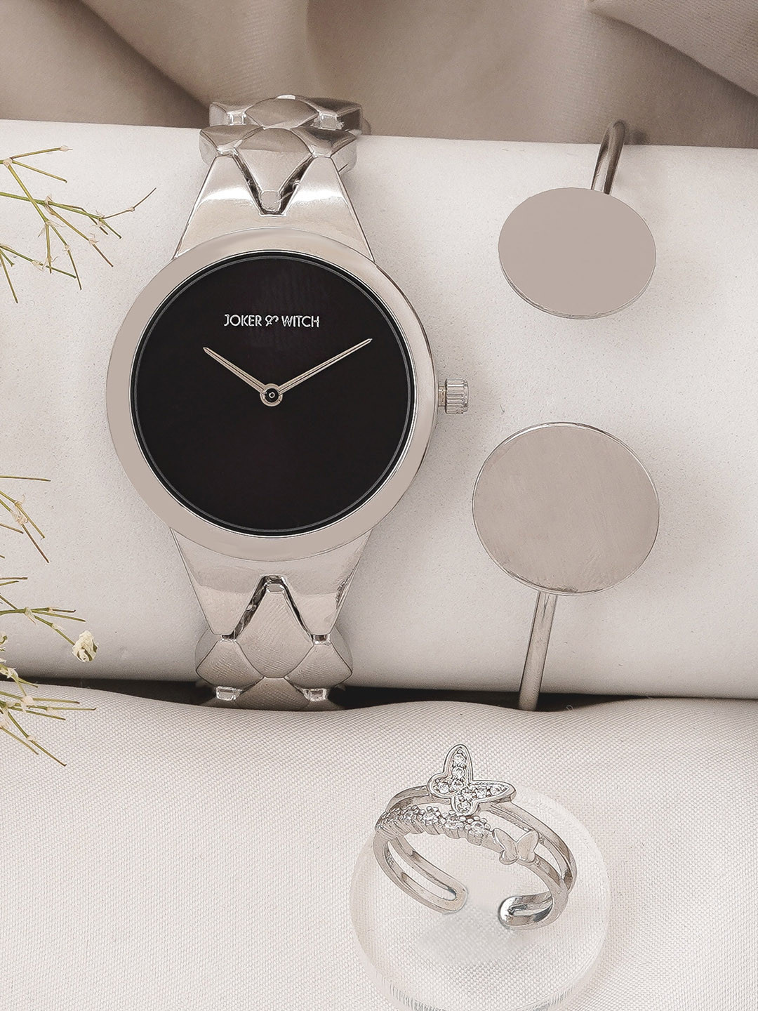 JOKER & WITCH Women Westa Love Triangel Watch Gift Set JWLT761