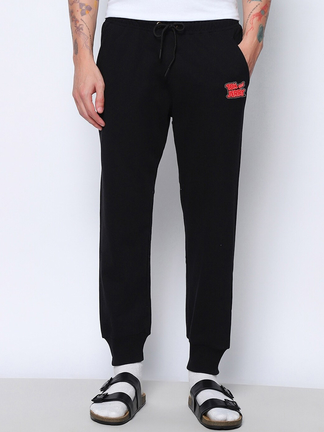 Bewakoof Heavy Duty 1.0 Men Tom & Jerry Badge Printed Oversized Joggers