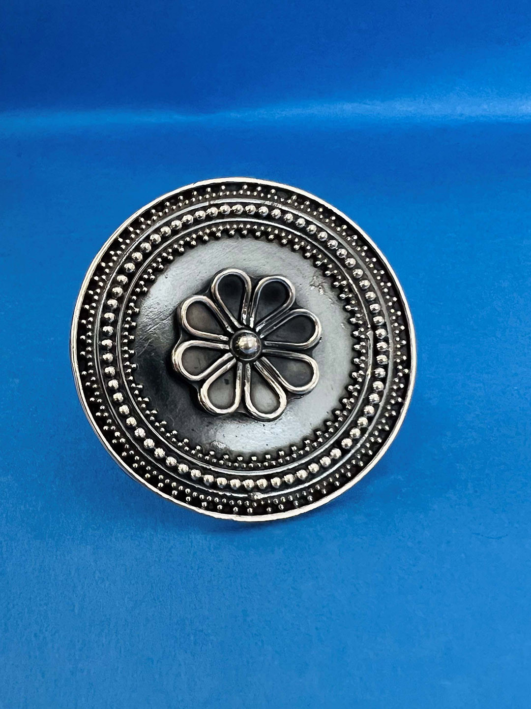 Arte Jewels 925 Oxidised Silver Round Shape Adjustable Ring