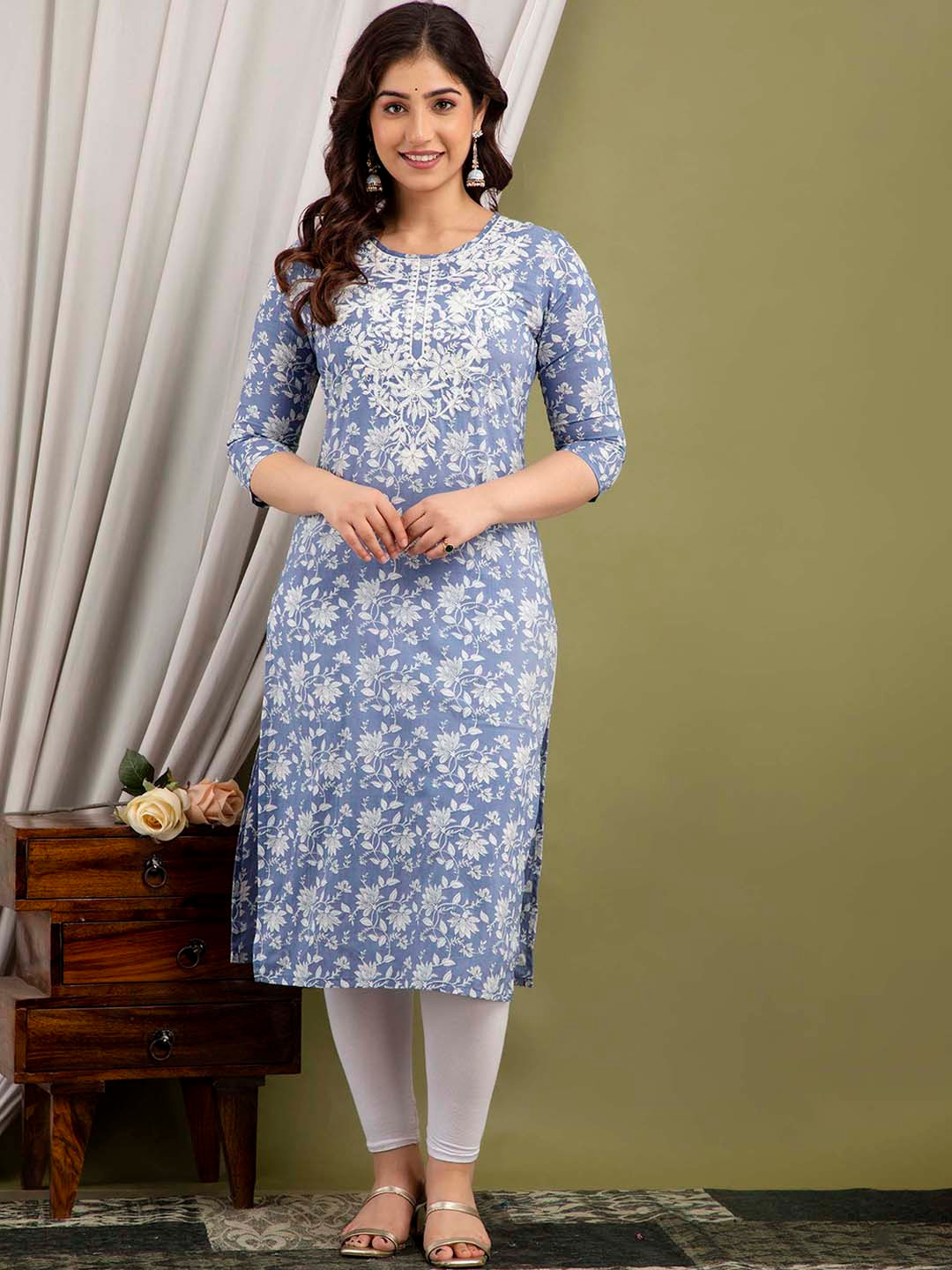 FASHION DEPTH Floral Printed Thread Work Cotton Kurta