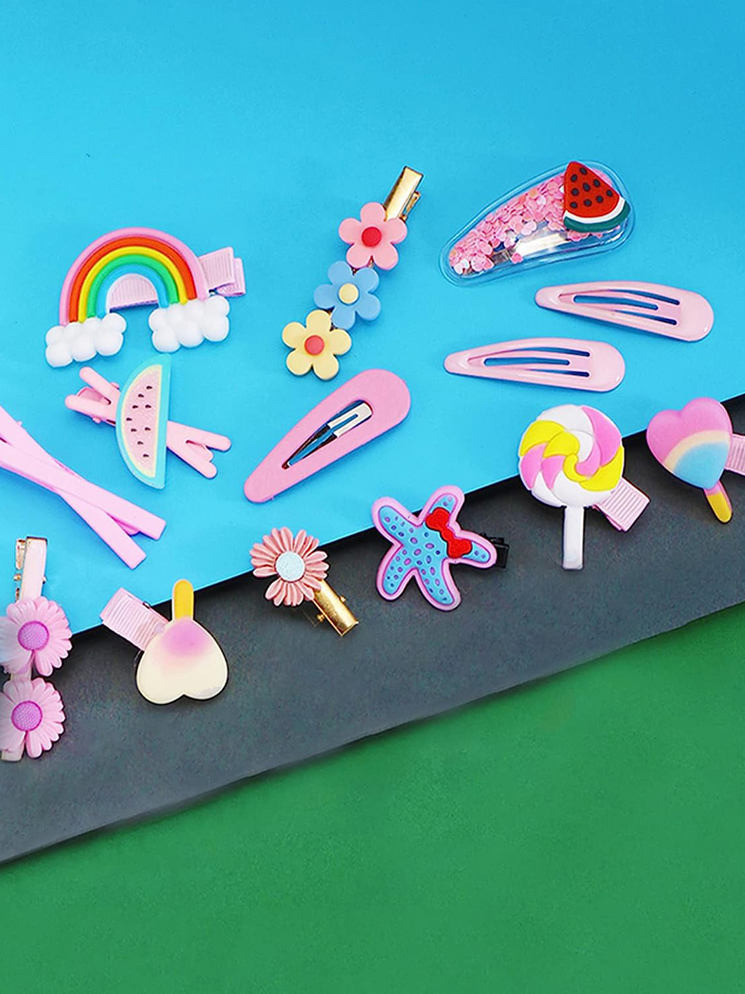 LYTIX Girls Set Of 14 Assorted Unicorn & Ice Cream Design Alligator Hair Clips