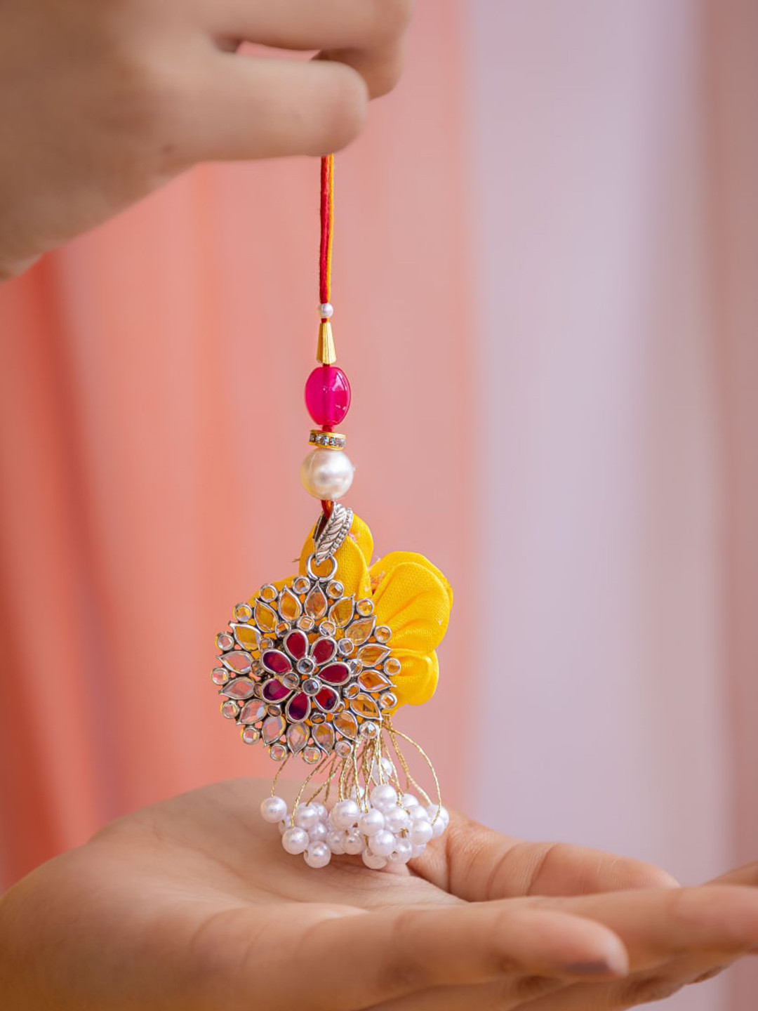 Shyle 925 Sterling Silver Scintillating Flower Pendant Blooming Charm Tie-Up Rakhi