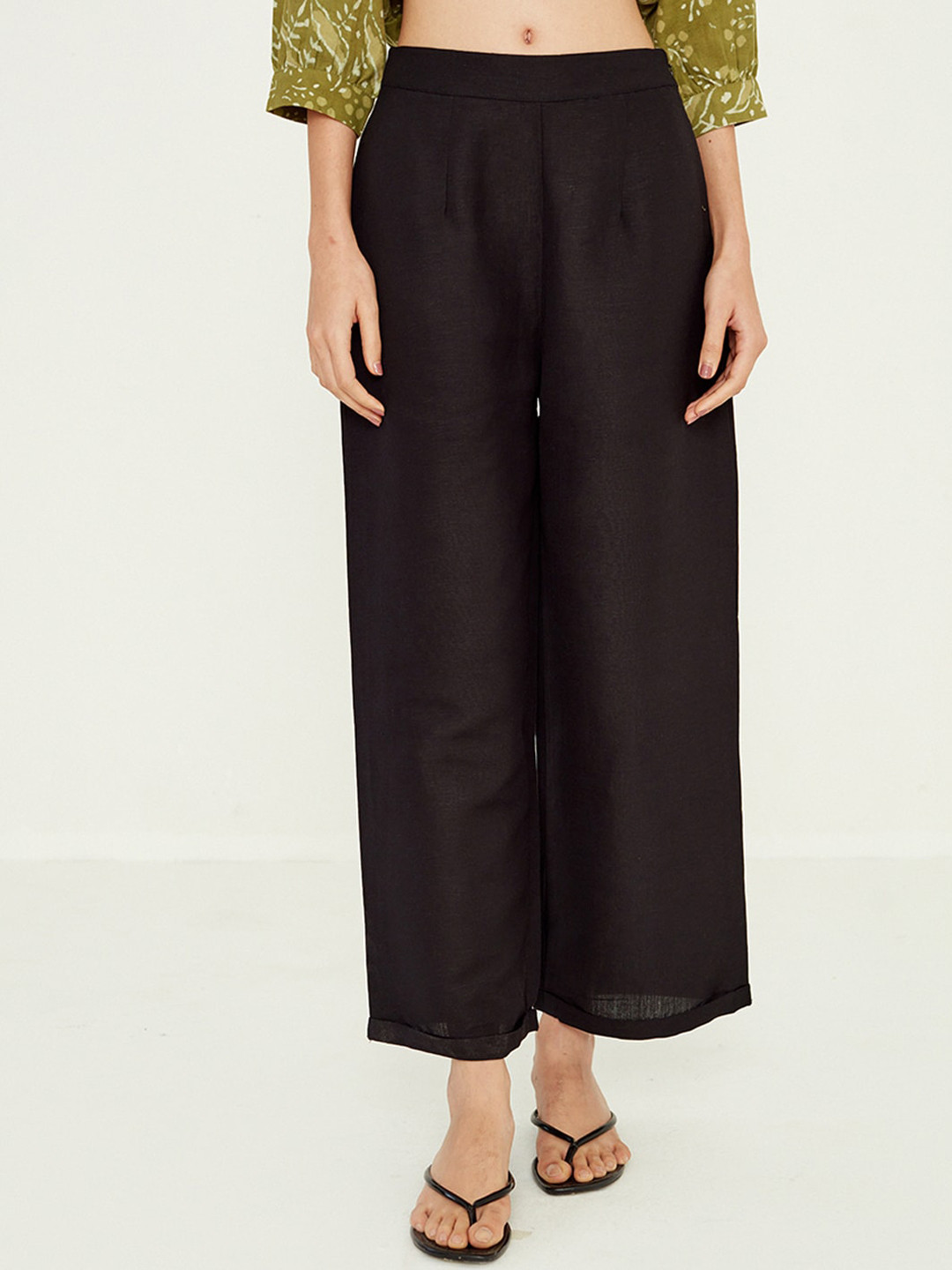 Ancestry Women Mid-Rise Straight Parallel Cropped Trousers