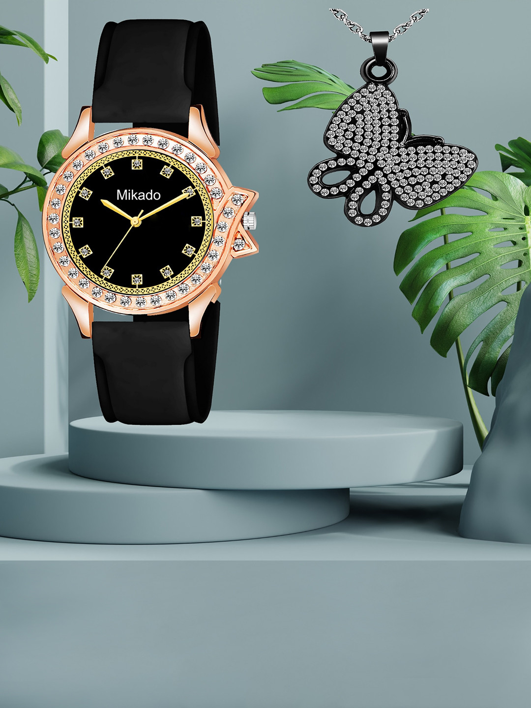 Mikado Women Analogue Display Watch With Chain Accessory Gift Set