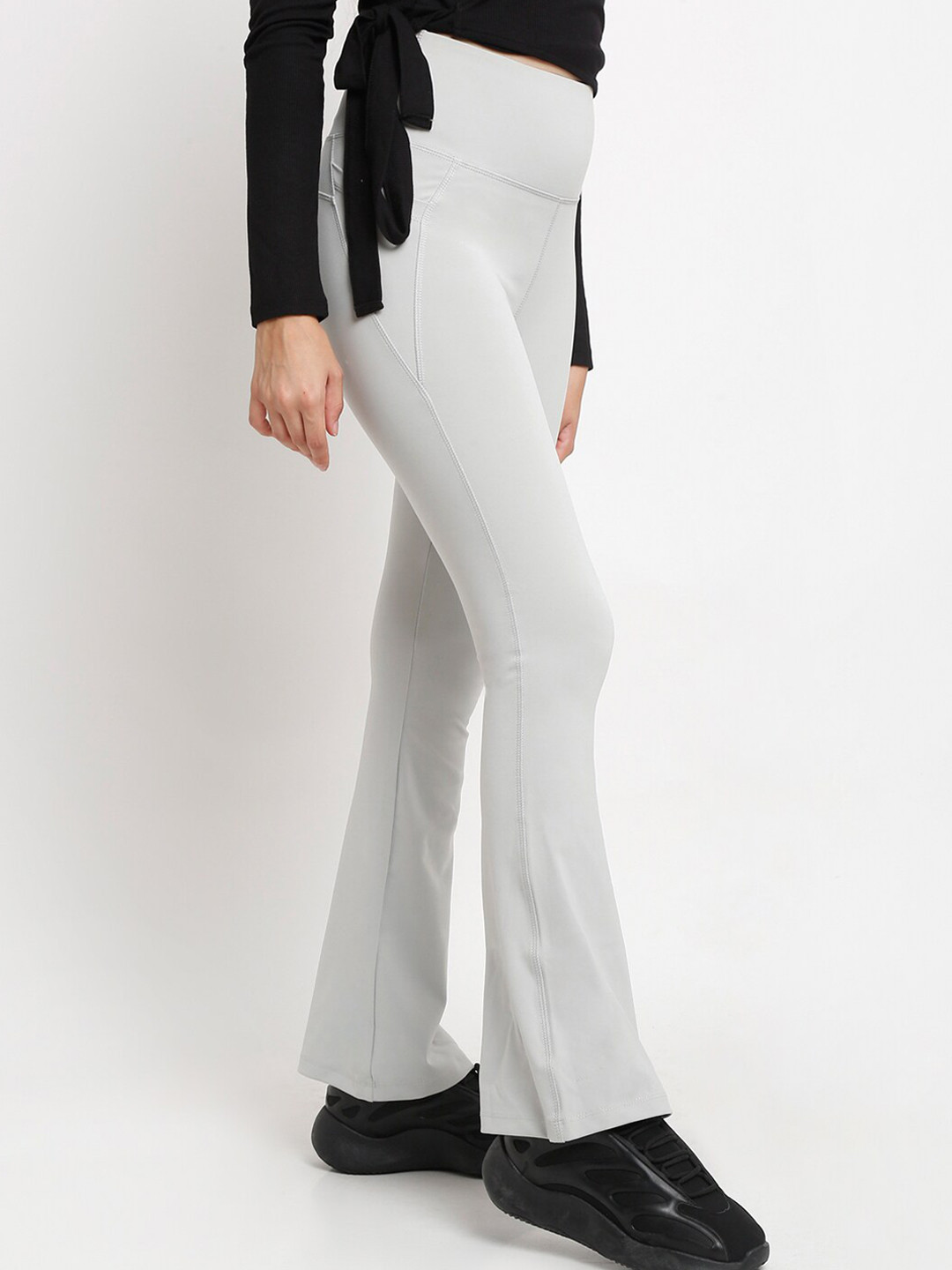 EVERDION Women Comfort Flared Fit High-Rise Trousers