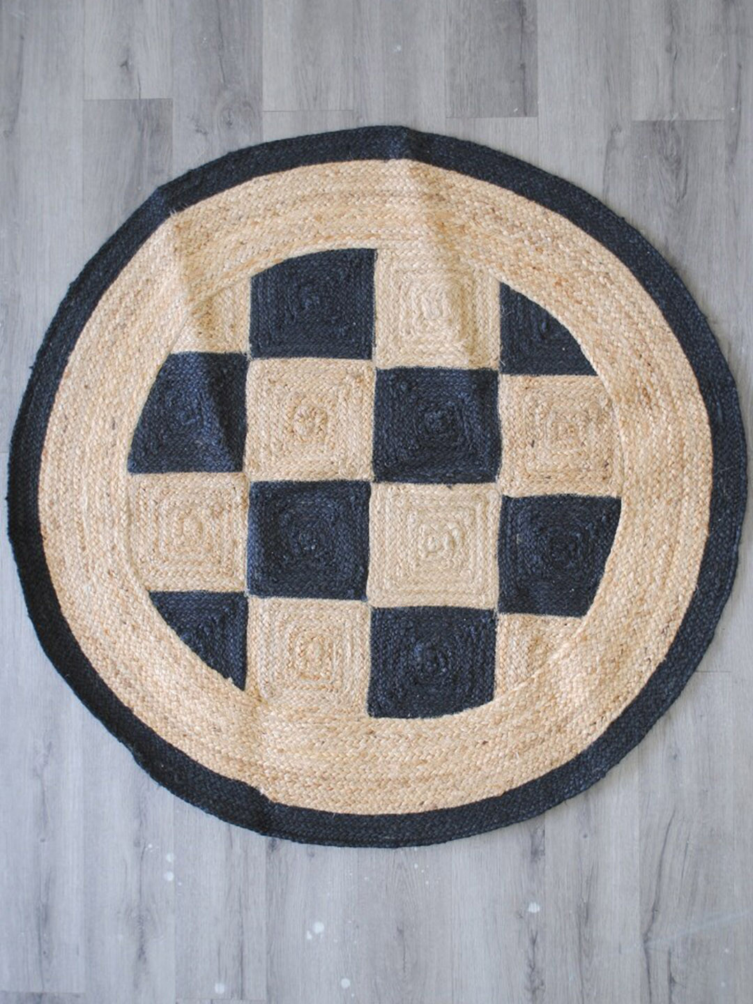 Art Avenue Beige & Blue Checked Round Jute Rug