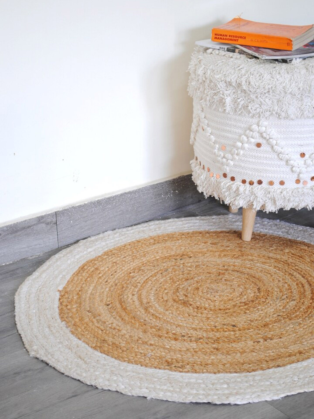 Art Avenue Cleome Brown & White Round Jute Rug