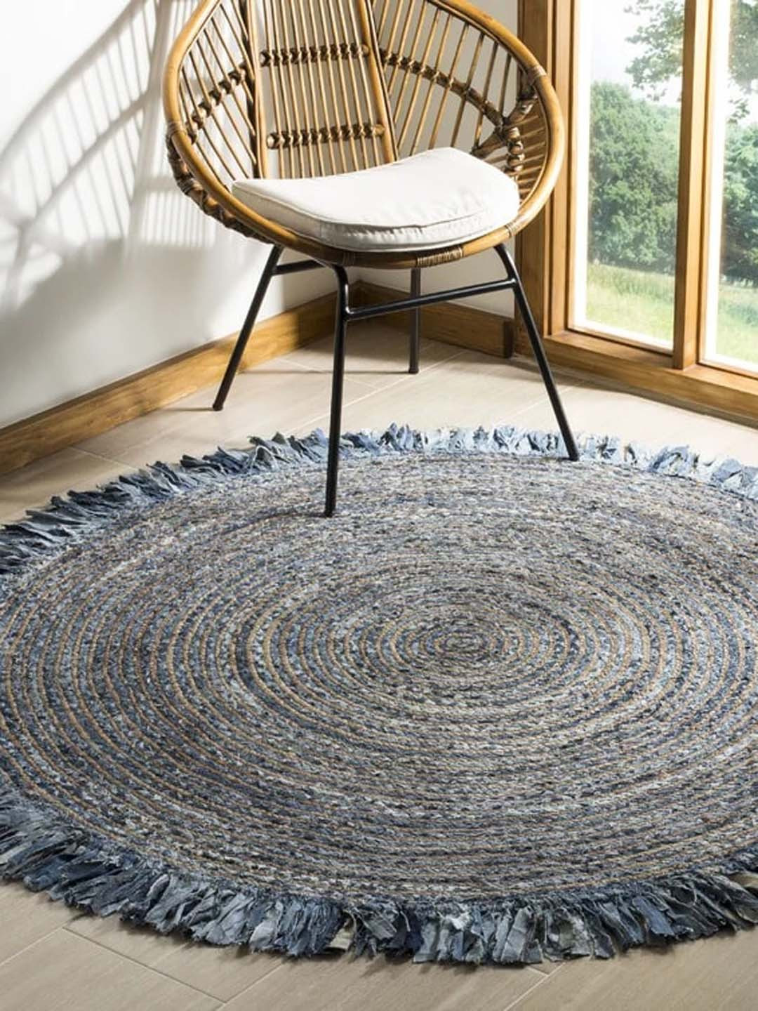 Art Avenue Abhay Beige & Blue Braided Round Jute Rug