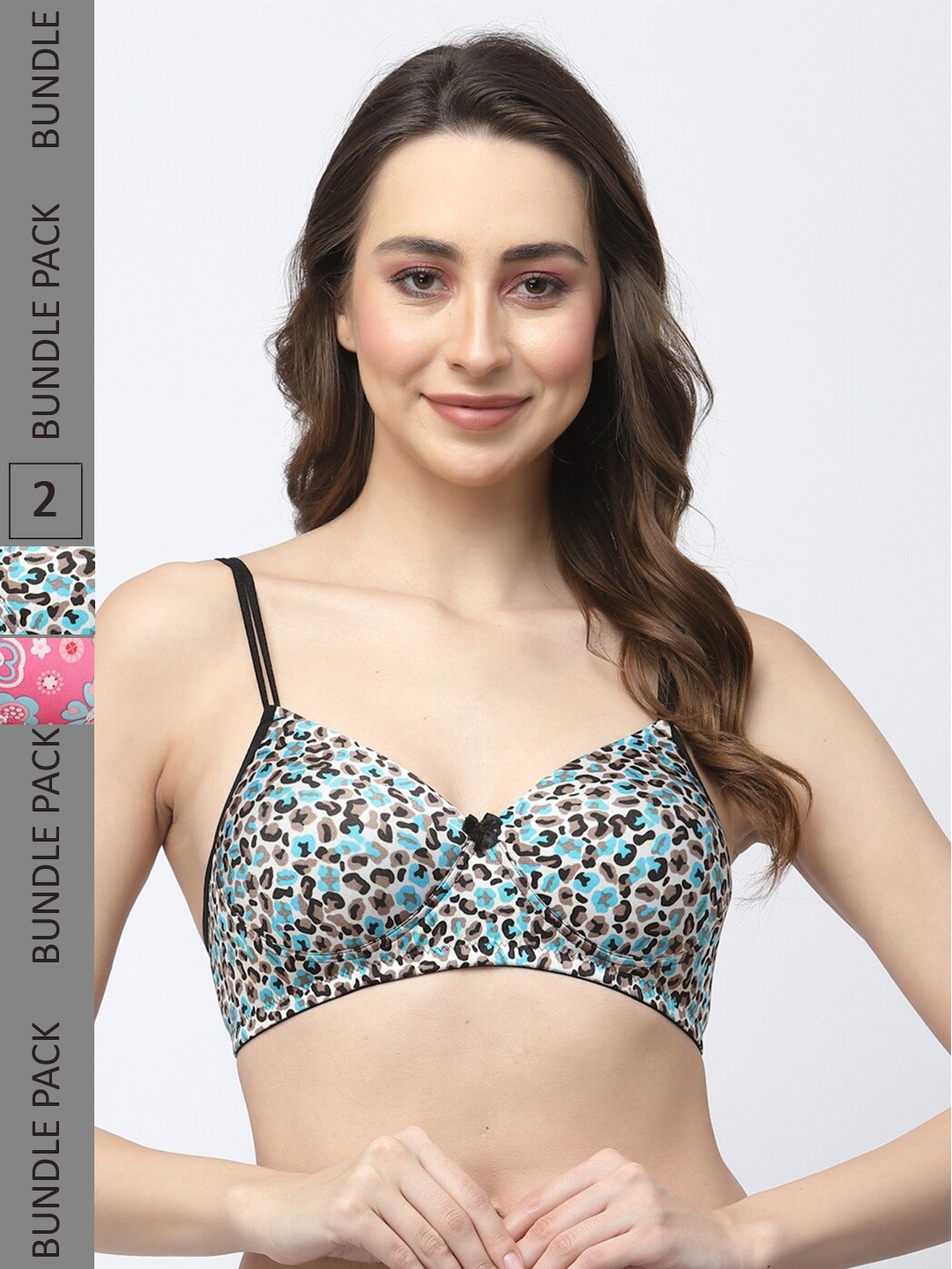 Clovia Lightly Padded Non-wired Full Coverage Multiway Bra In Dark Blue  -lace