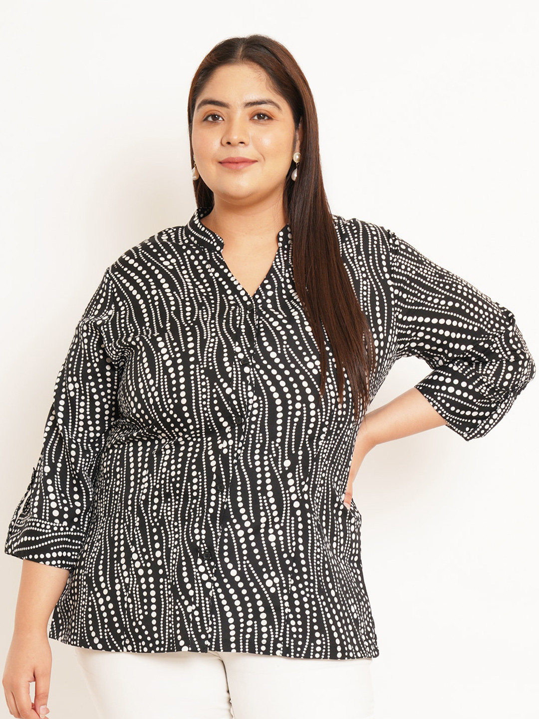U&F Beyond Plus Size Geometric Printed Mandarin Collar Roll-Up Sleeves Shirt Style Top