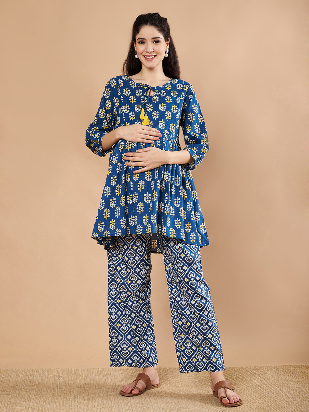 Secret Wish Floral Printed Gathered Detail Pure Cotton Maternity Nightsuit
