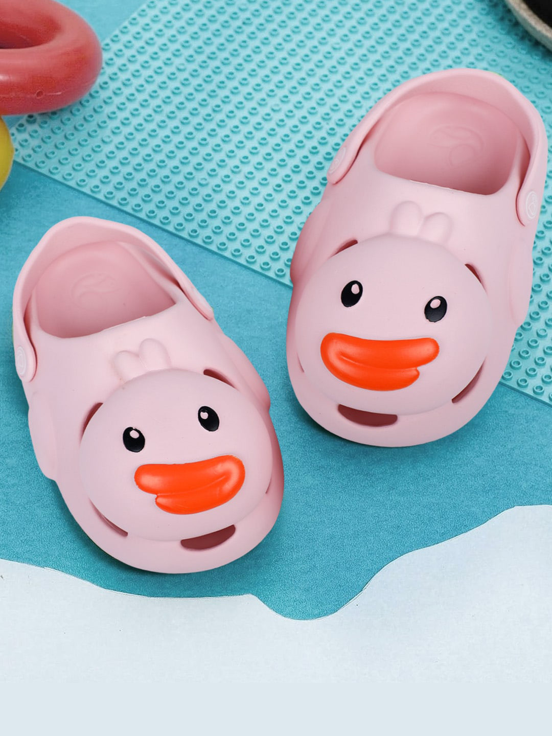 Baby Moo Kids Duck Embossed Waterproof Anti-Skid Clogs