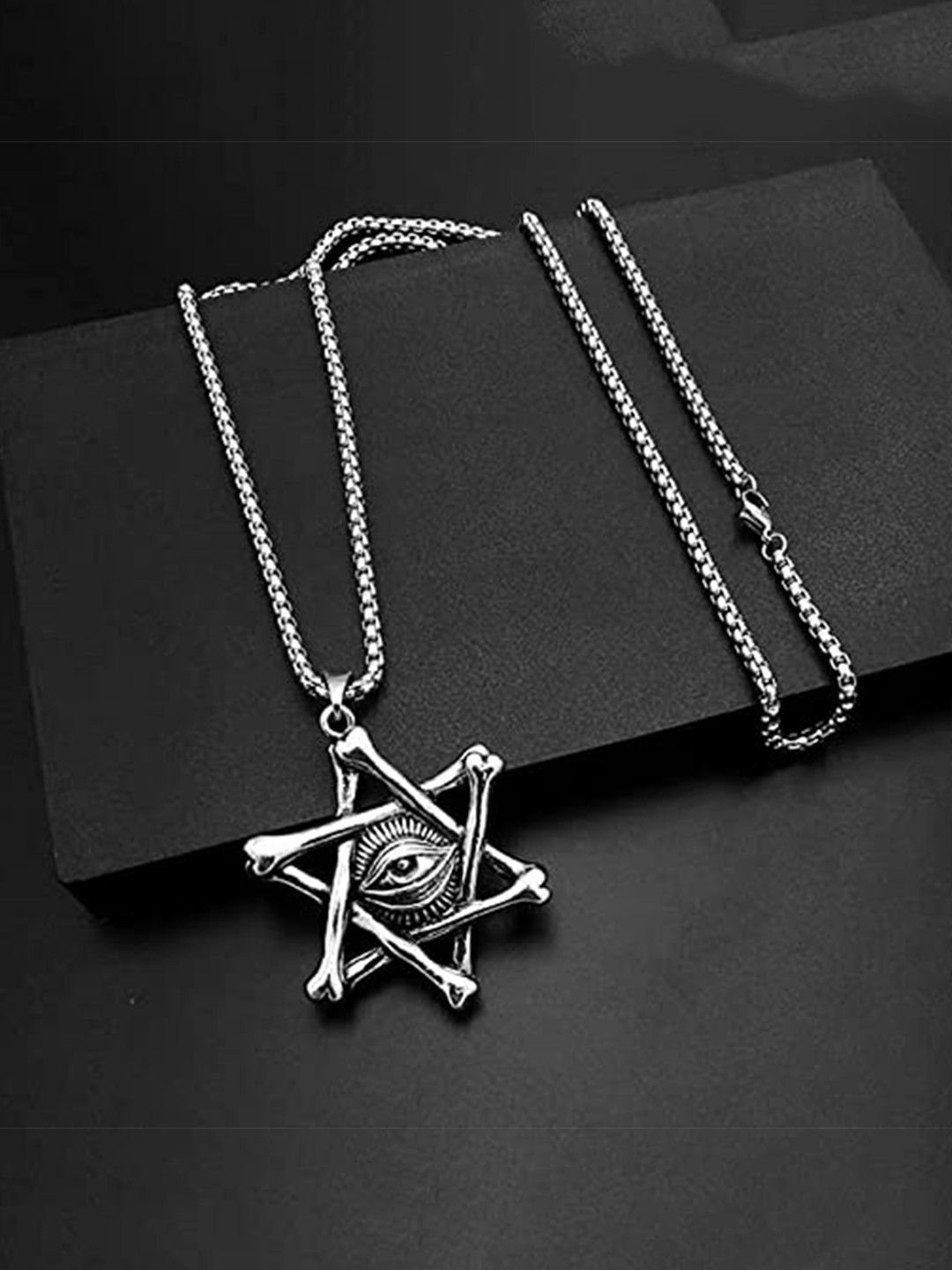 VIEN Unisex Silver-Plated Amulet Necklace