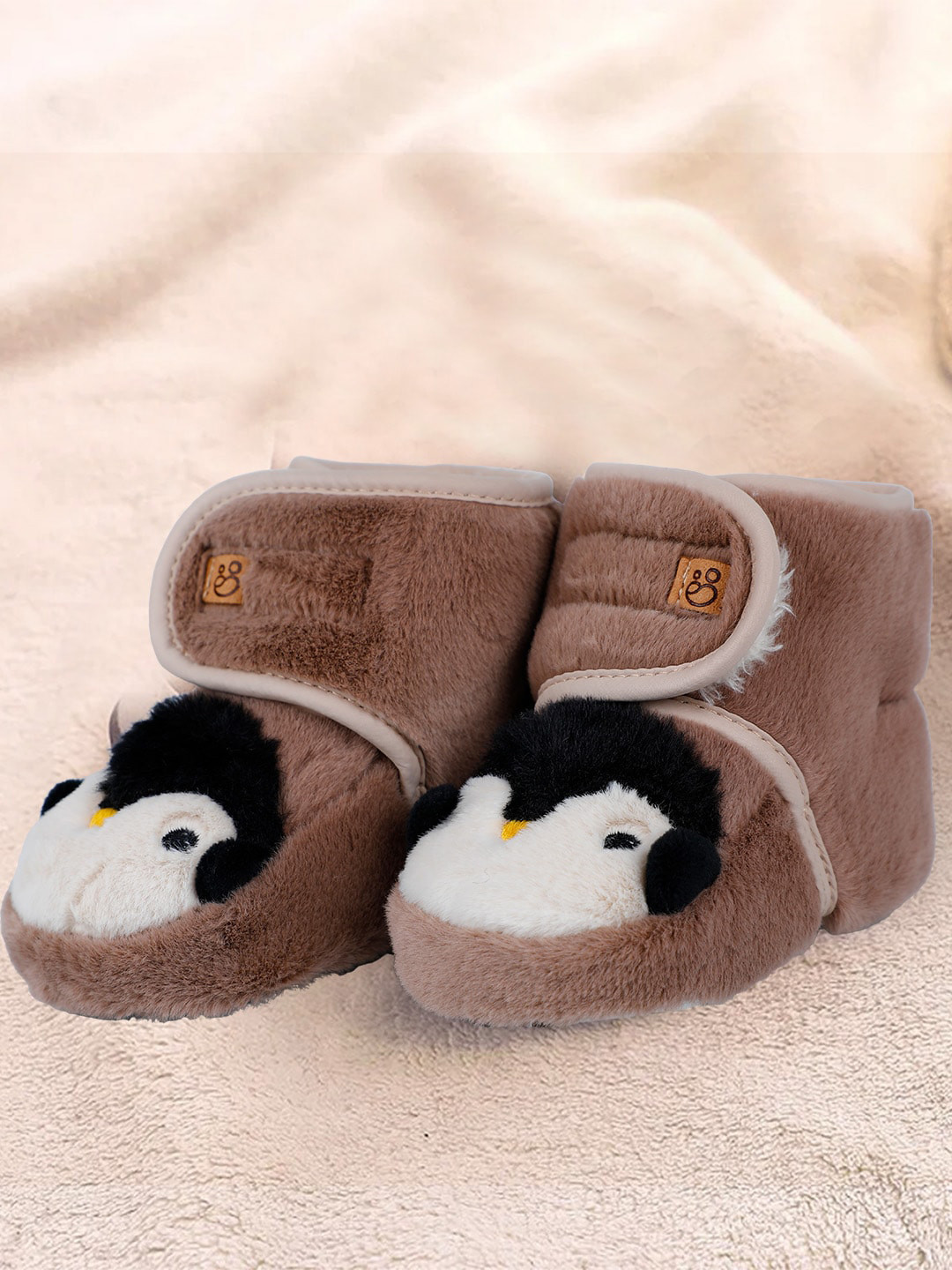 Baby Moo Infants Self Design Pure Wool Anti-Slip Booties