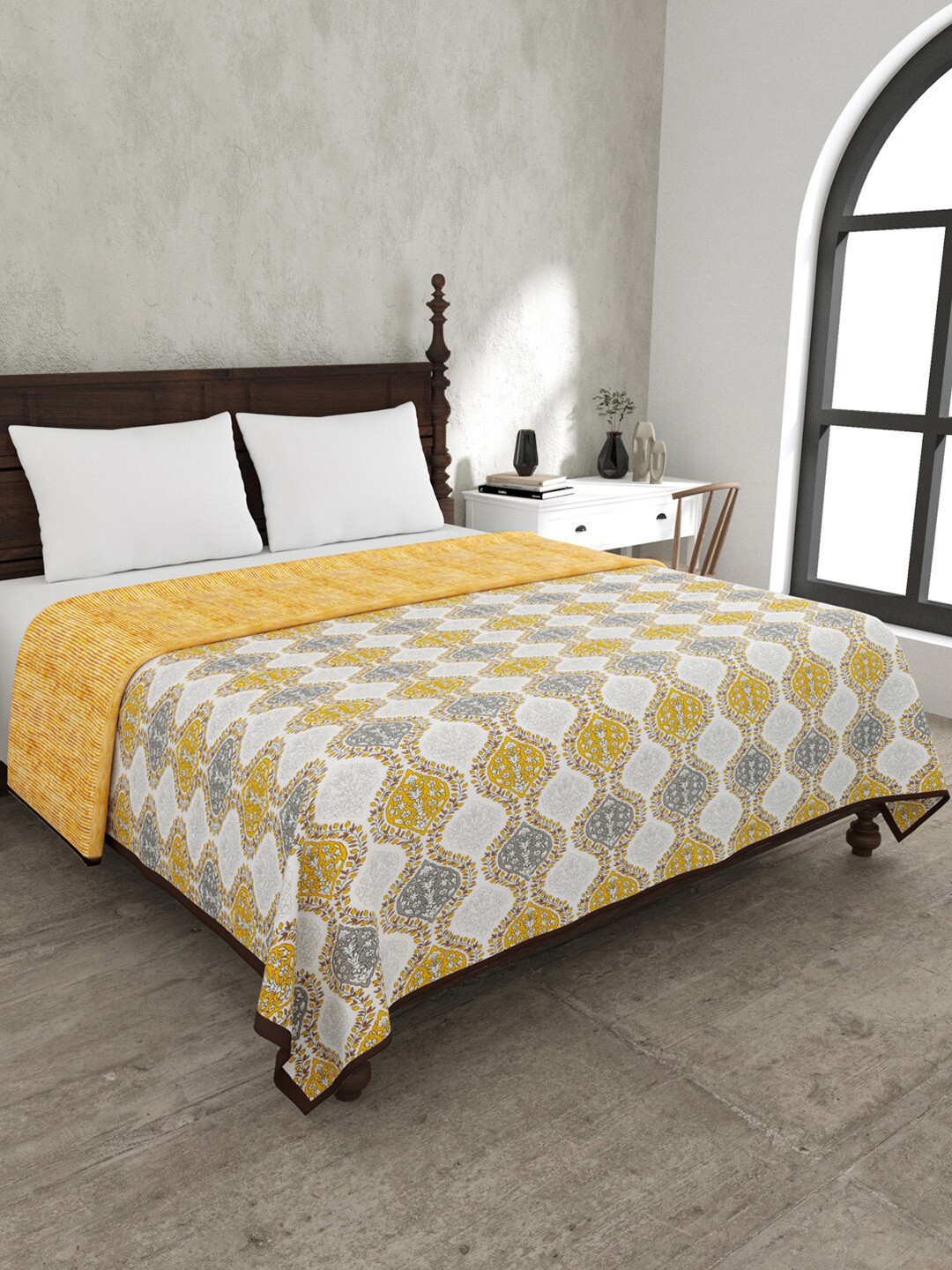 JAIPUR FABRIC Wavy White & Grey Ethnic Motifs Cotton Mild Winter 120 GSM Double Bed Dohar