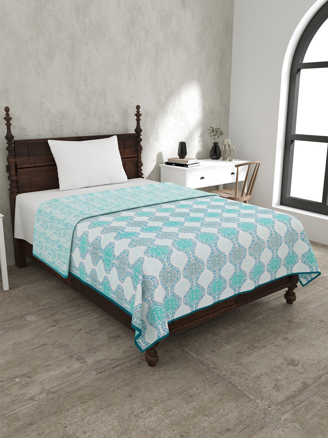 JAIPUR FABRIC Wavy Ethnic White & Blue Ethnic Motifs Mild Winter 120 GSM Single Bed Dohar