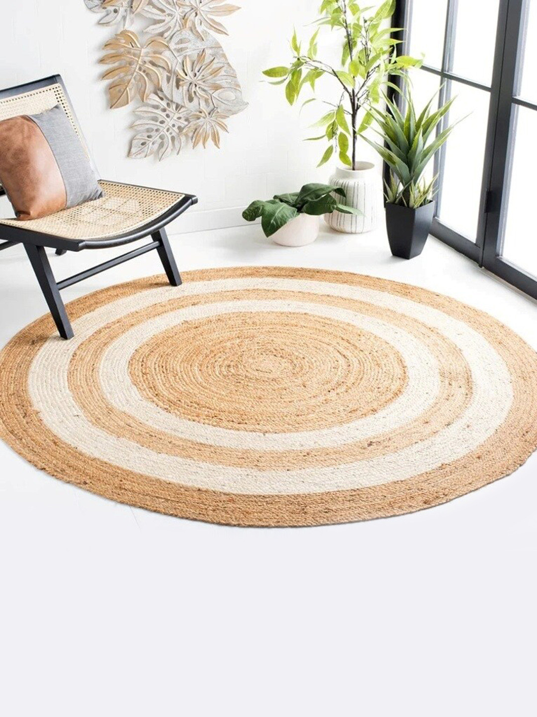 Art Avenue Raymonde Beige & White Braided Round Jute Rug