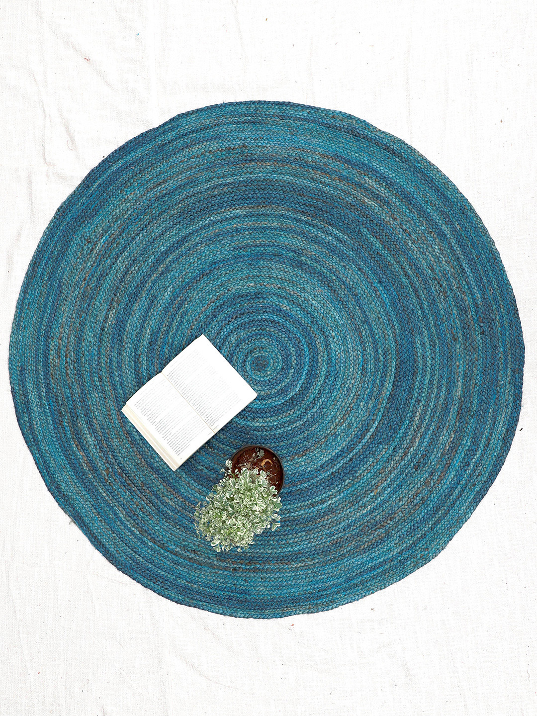 Art Avenue Blue & Teal Handmade Woven Design Jute Circular Rug