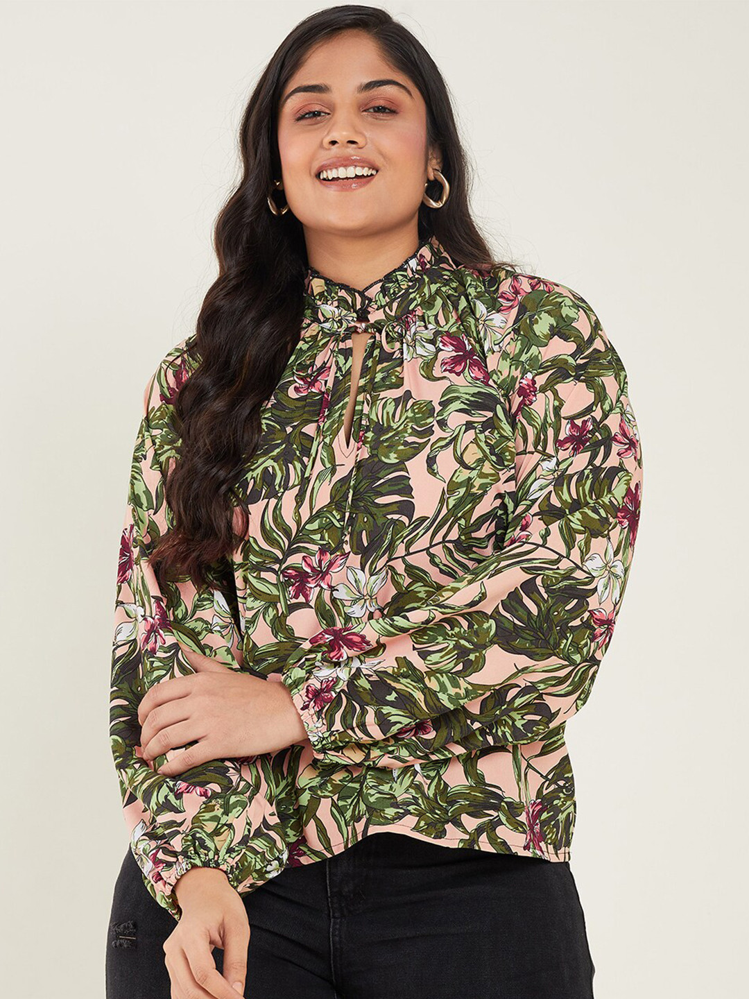 CURVE BY KASSUALLY Green Plus Size Floral Print Tie-Up Neck Crepe Shirt Style Top