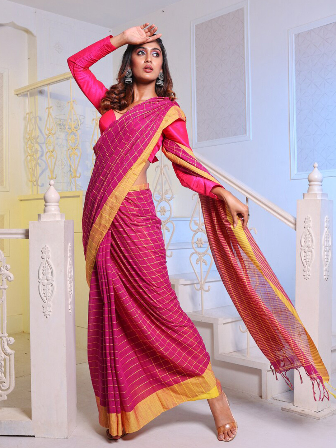 Charukriti Checked Pure Cotton Saree With Blouse Piece