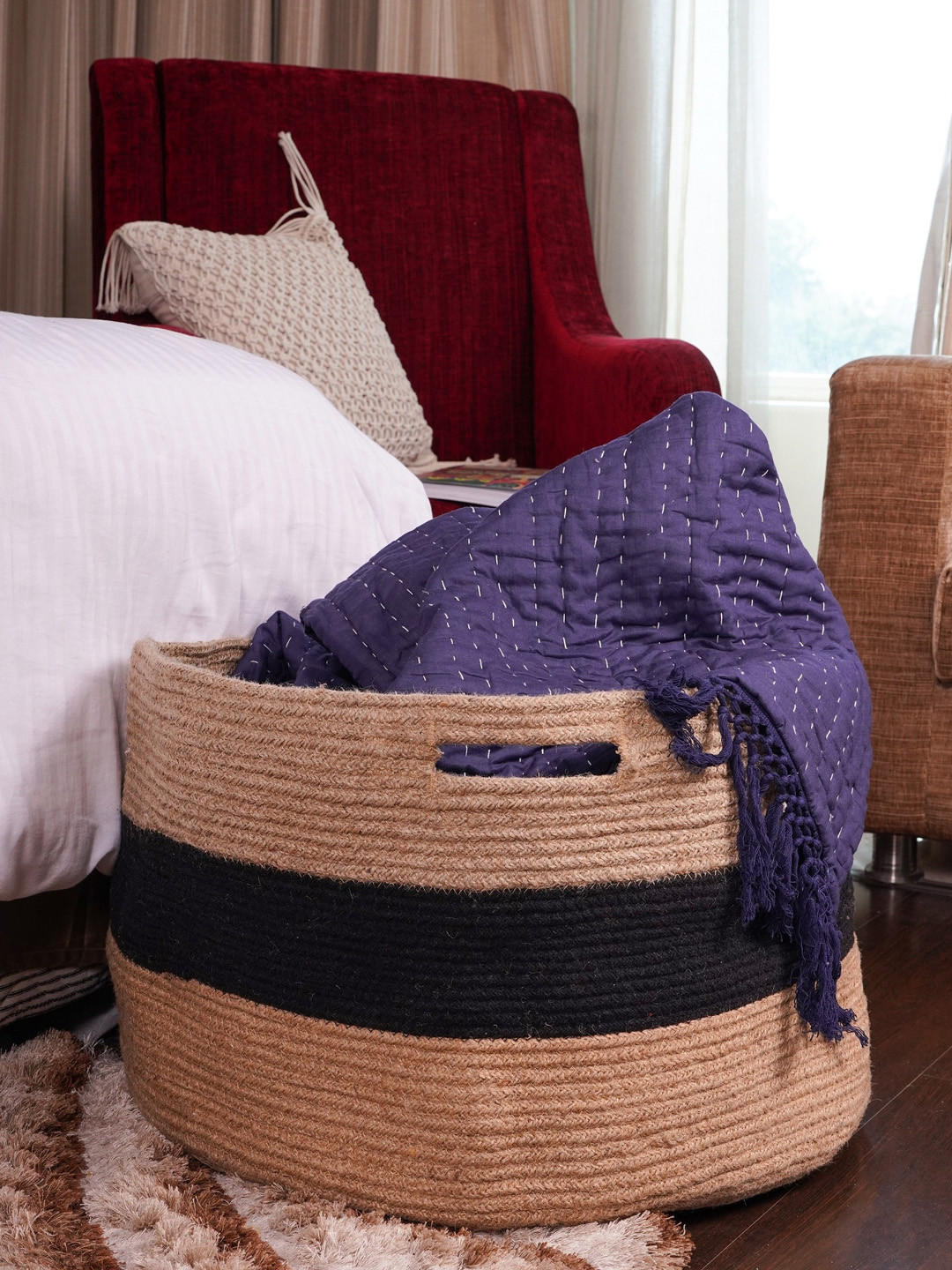 HOMEMONDE Black & Beige Foldable Jute Laundry Bag