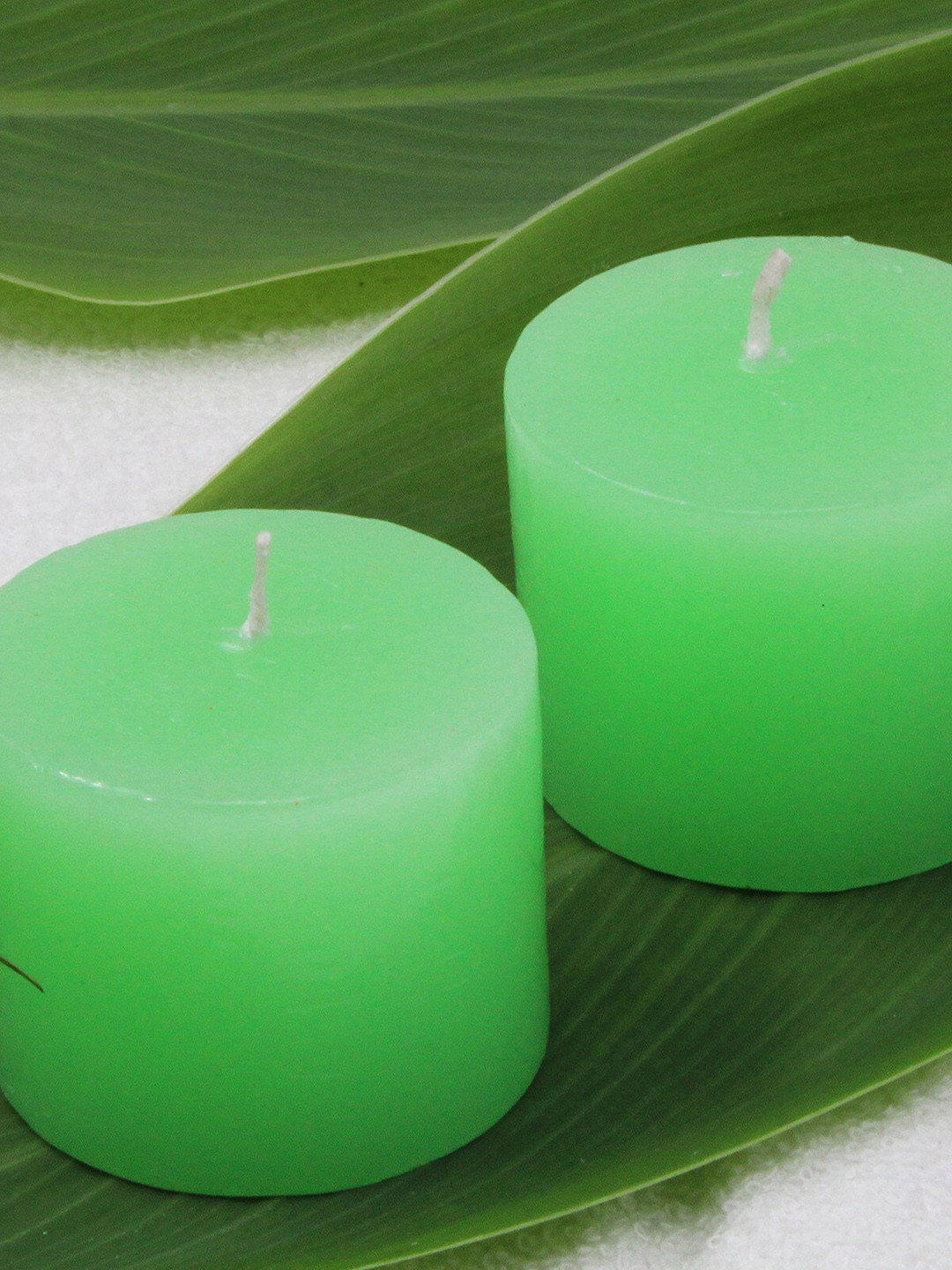 atorakushon Green 4-Pieces Jasmine Scented Pillar Candles