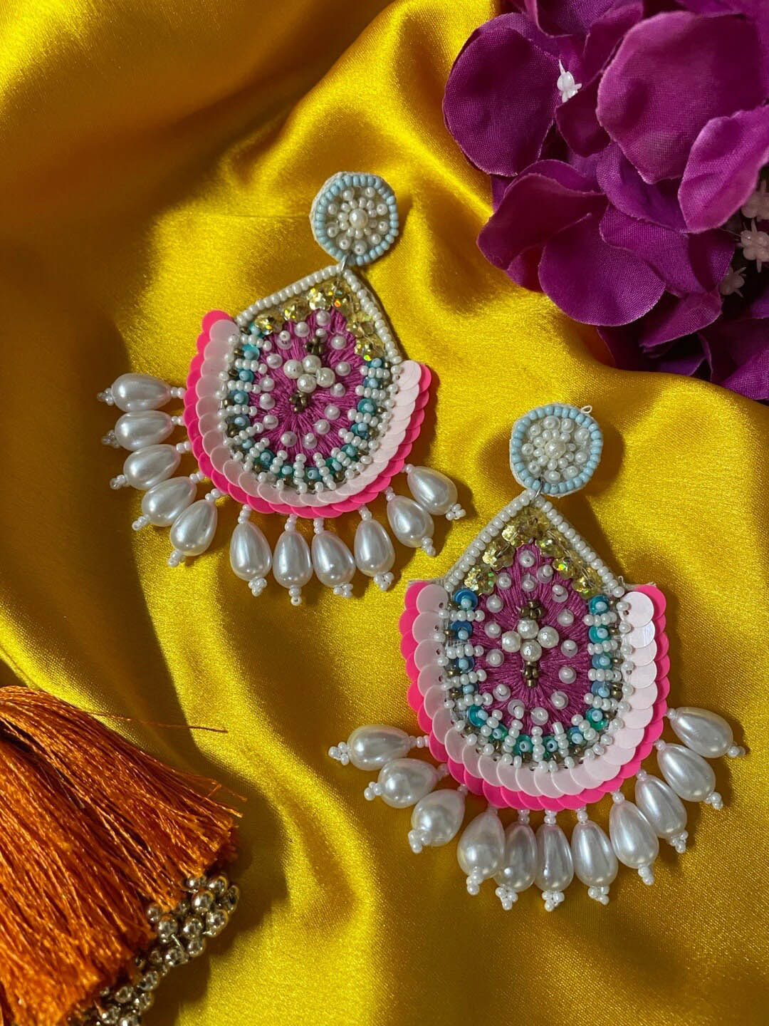 Digital Dress Room Floral Shape Beaded Drop Earrings