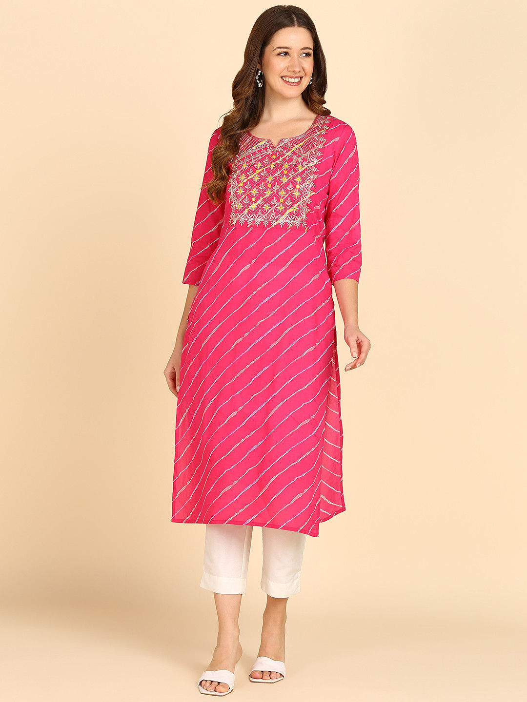 Maaesa Leheriya Printed Embroidered Yoke Design Cotton Straight Kurta
