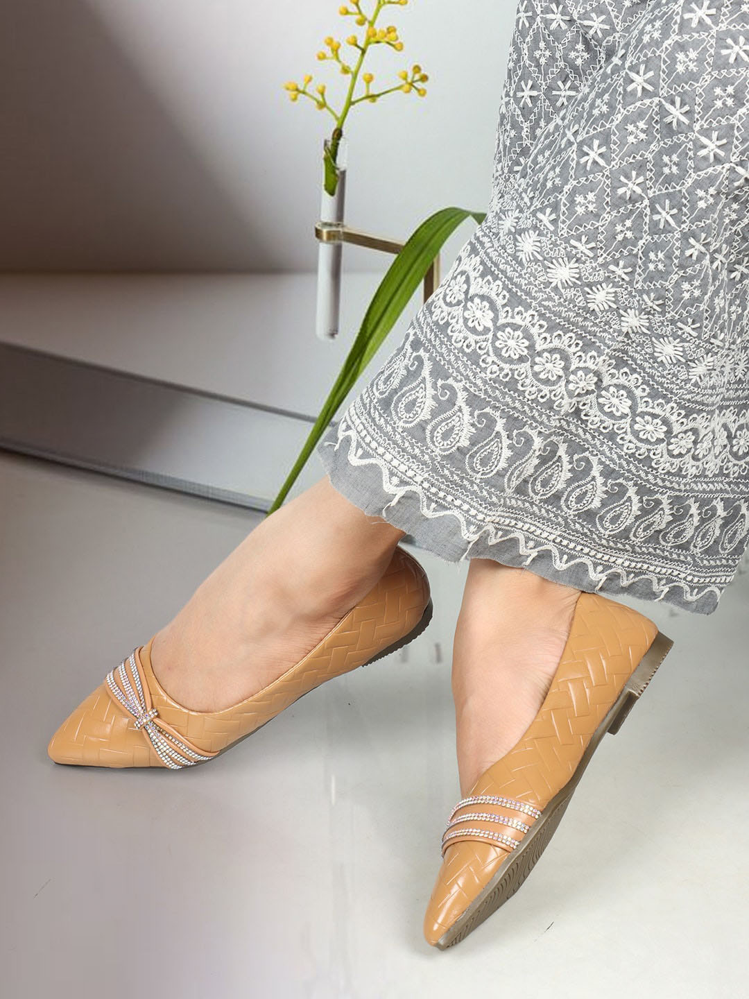 ICONICS Textured Embellished Pointed Toe Ballerinas