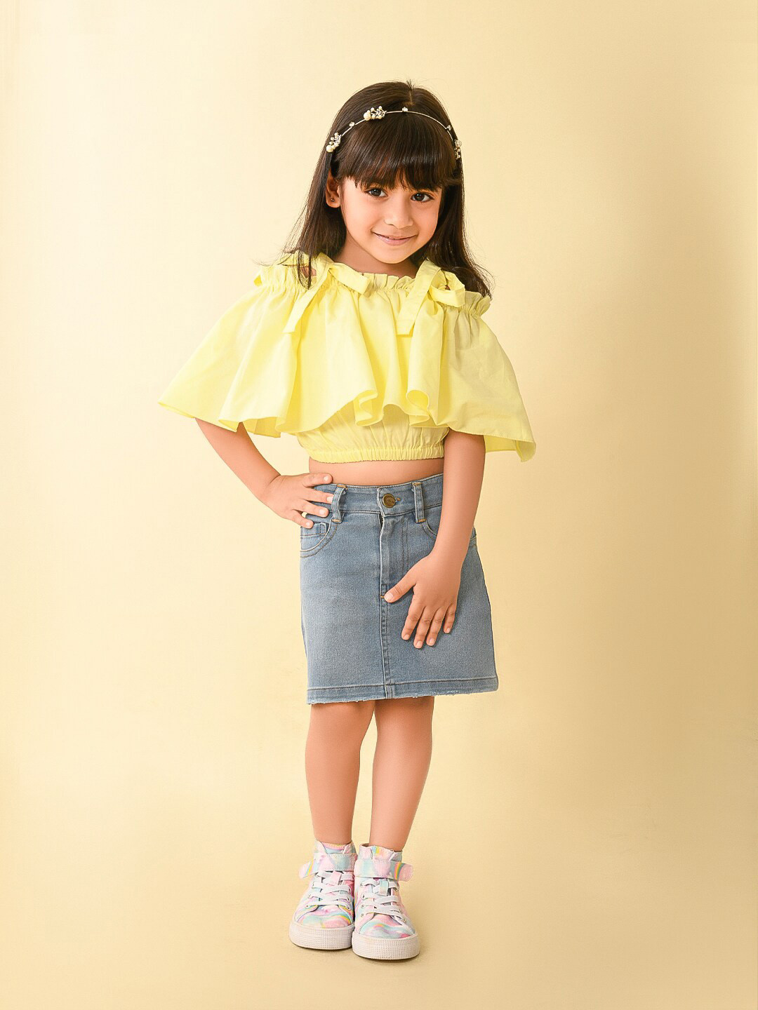 LilPicks Girls Cold-Shoulder Cotton Frilled Crop Top